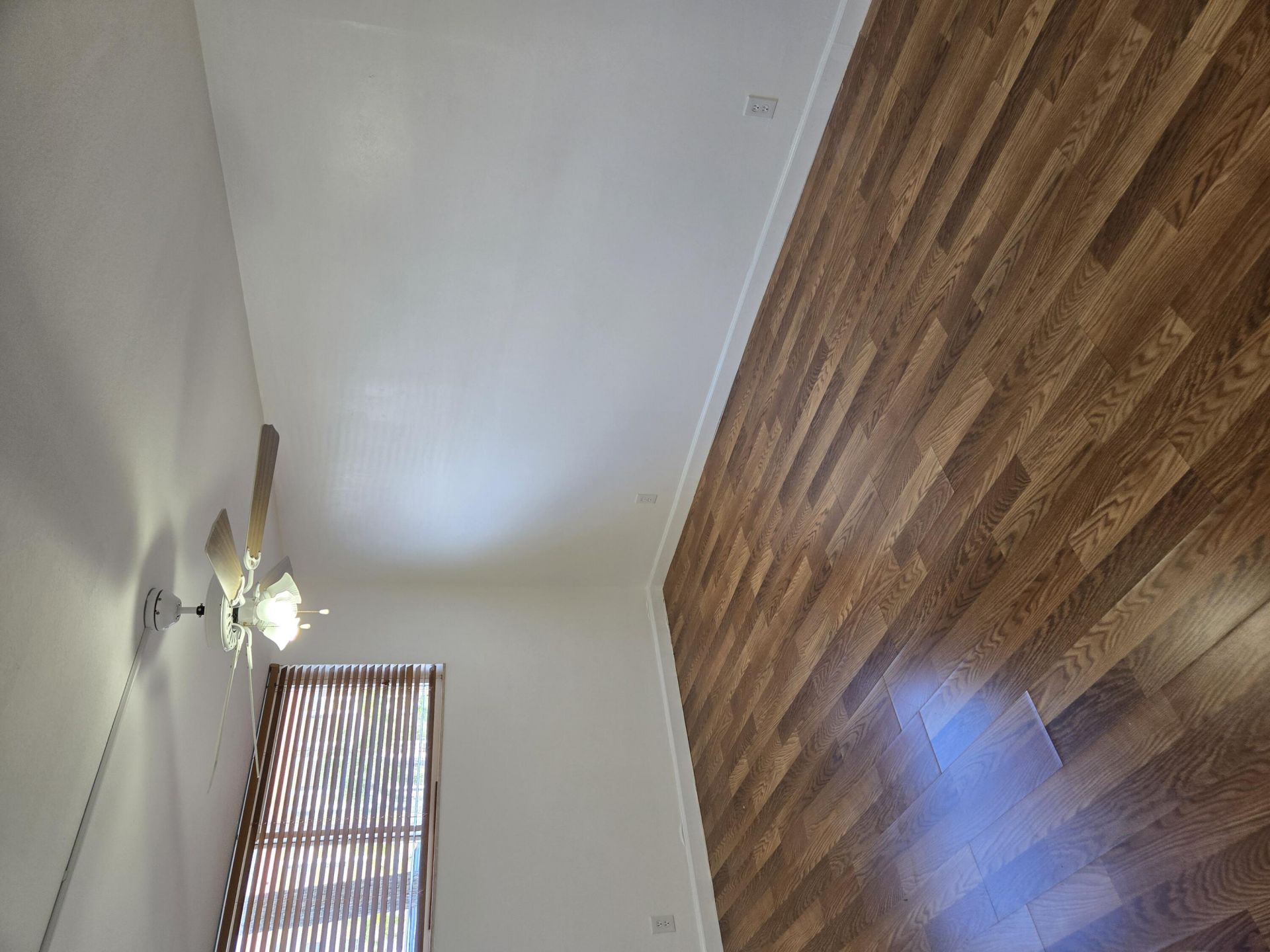 104 Paradise Harbour Boulevard, Unit 114, North Palm Beach, FL 33408 Photo