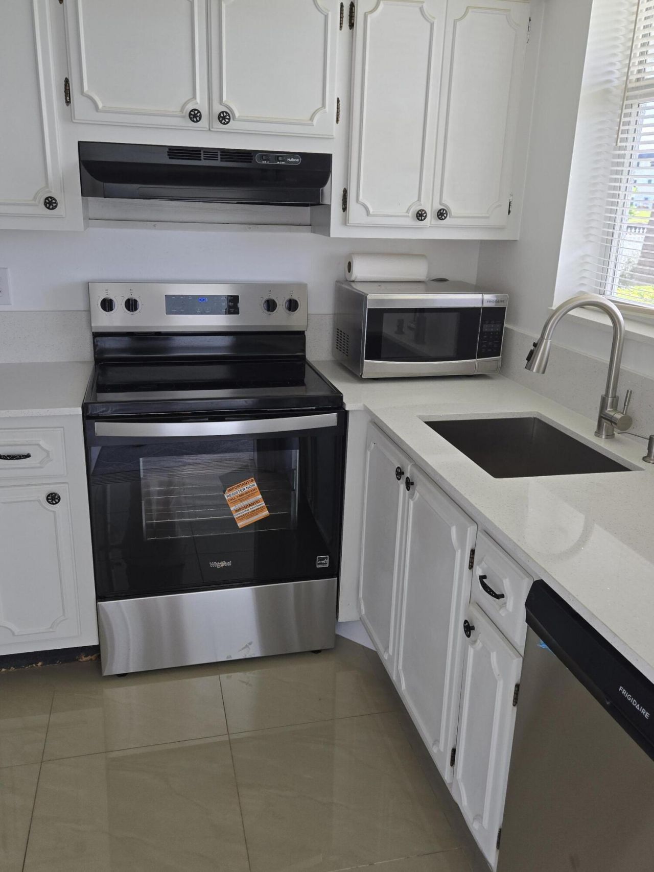 104 Paradise Harbour Boulevard, Unit 114, North Palm Beach, FL 33408 Photo