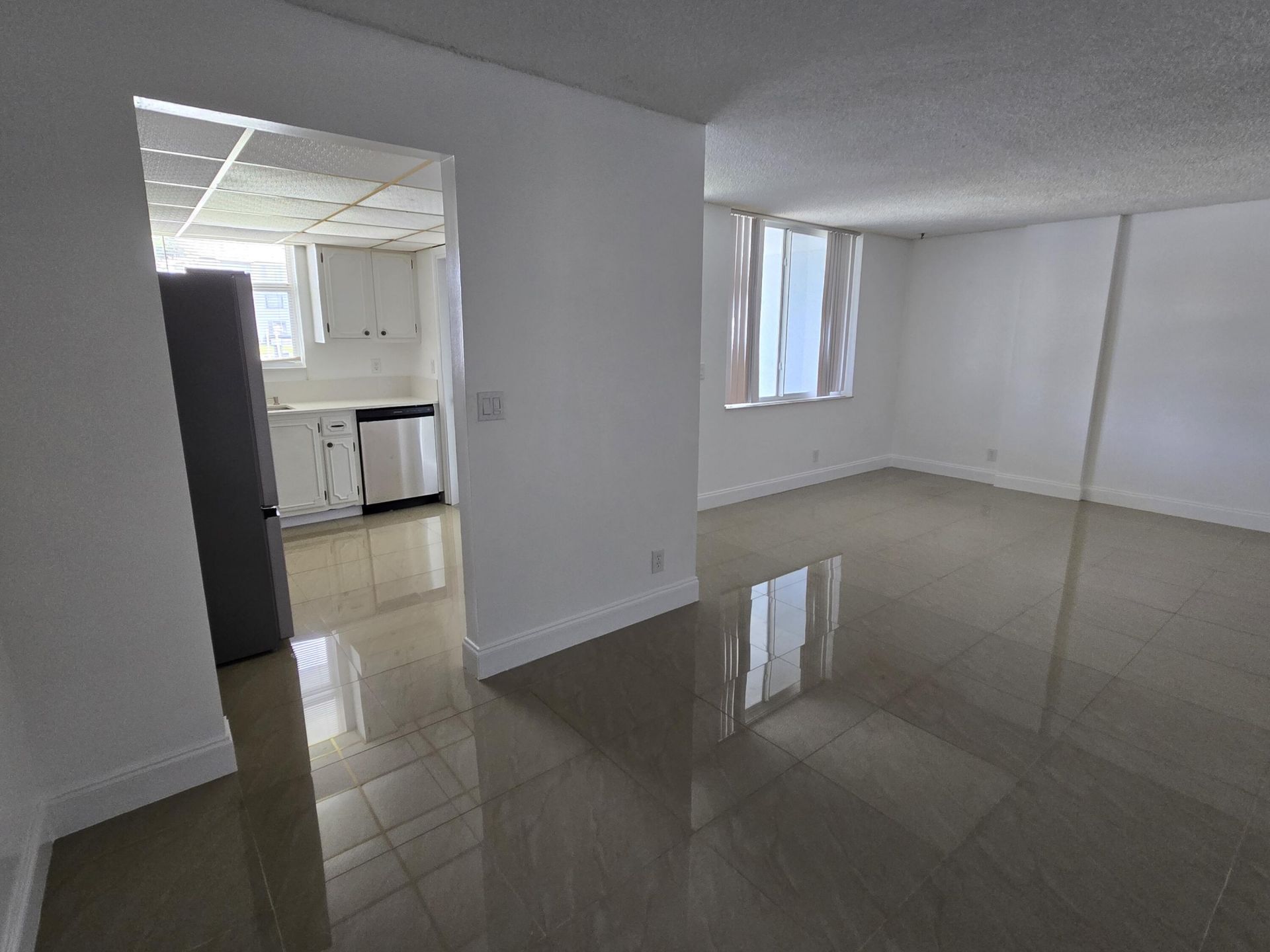 104 Paradise Harbour Boulevard, Unit 114, North Palm Beach, FL 33408 Photo