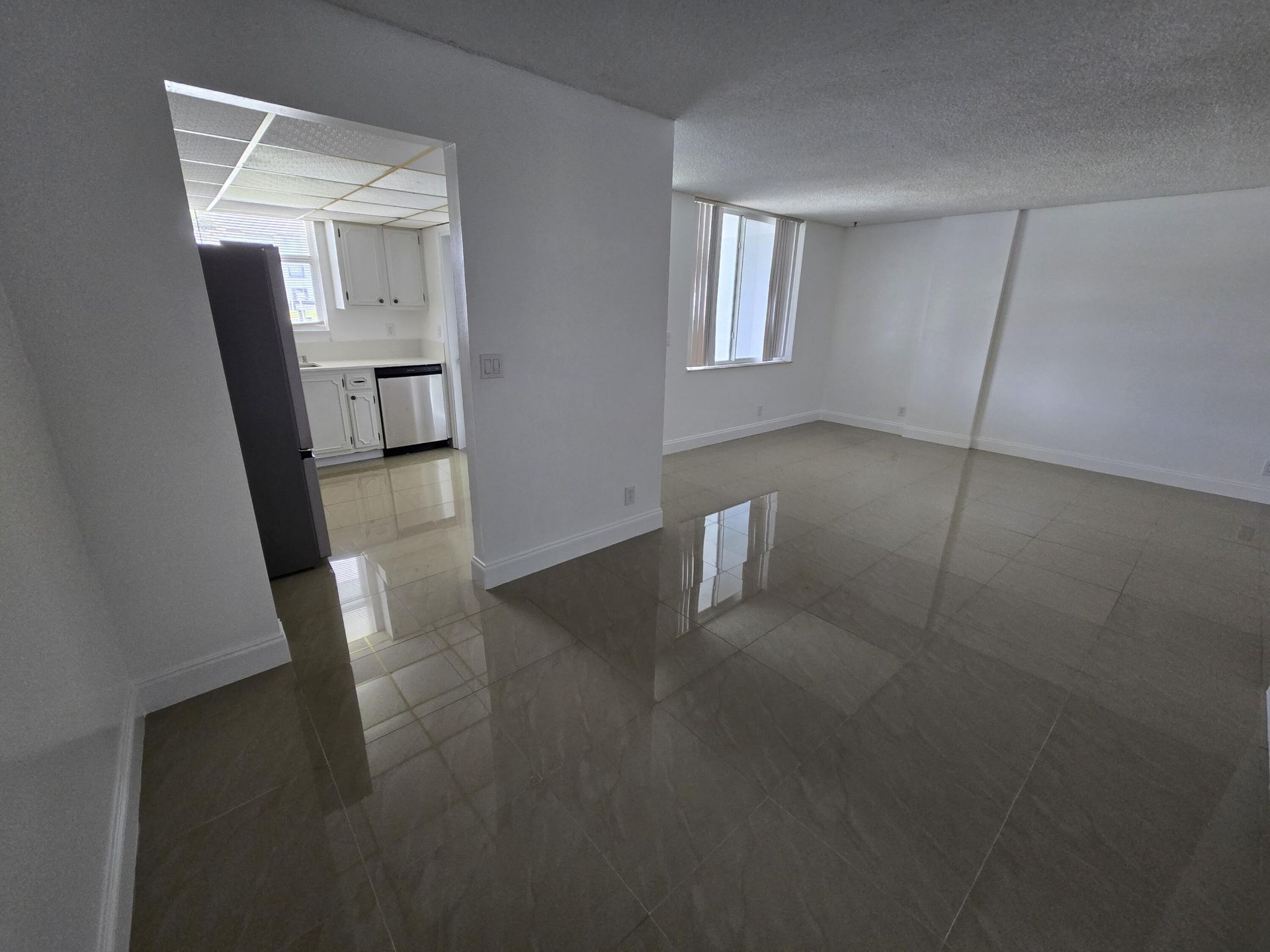 104 Paradise Harbour Boulevard, Unit 114, North Palm Beach, FL 33408 Photo