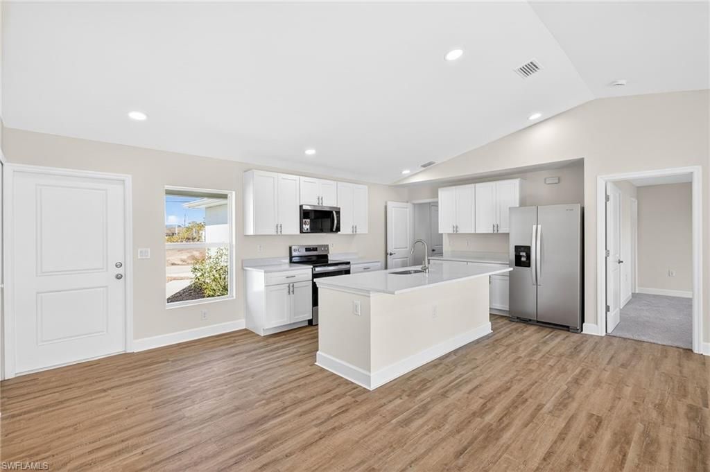 2817 NW 20th Ave, Cape Coral, FL 33993 Photo