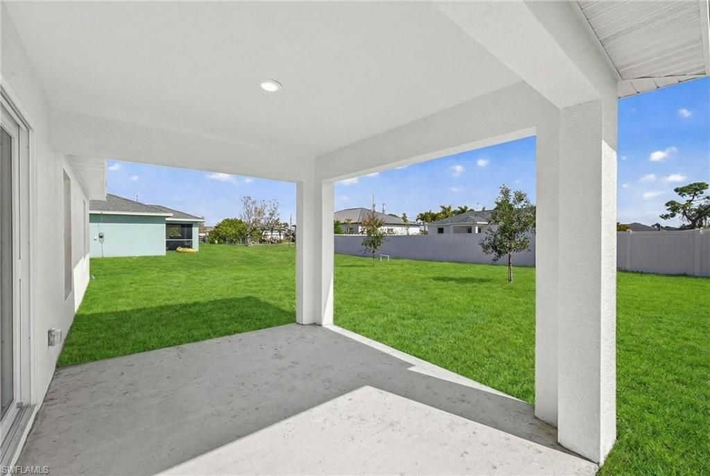 2817 NW 20th Ave, Cape Coral, FL 33993 Photo