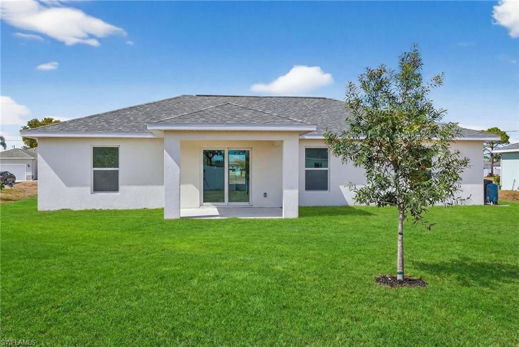 2817 NW 20th Ave, Cape Coral, FL 33993 Photo