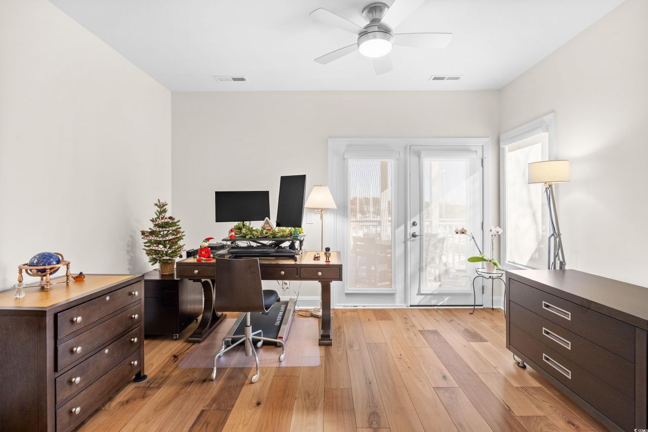 4759 Lightkeepers Way Photo 16