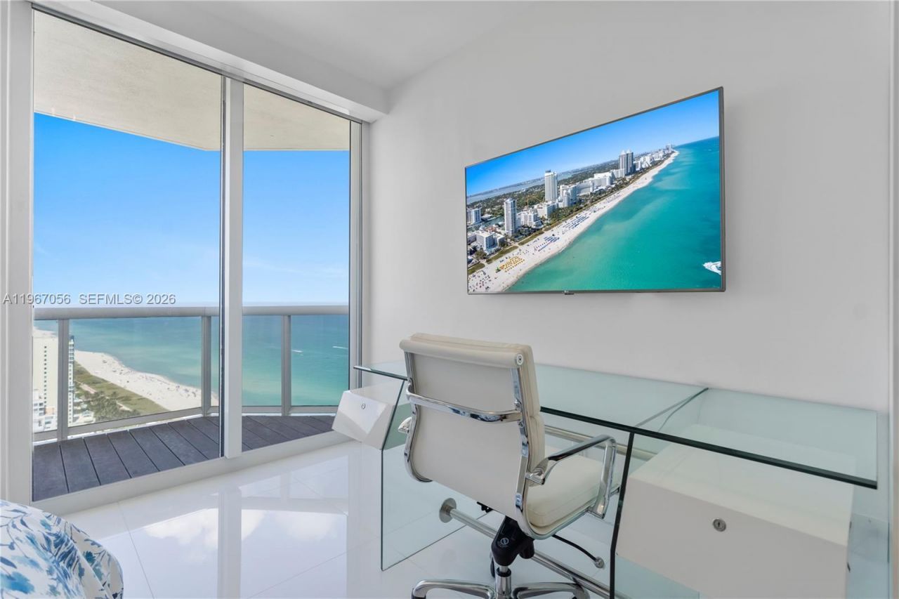 4779 Collins Av , Unit 3701, Miami Beach, FL 33140 Photo