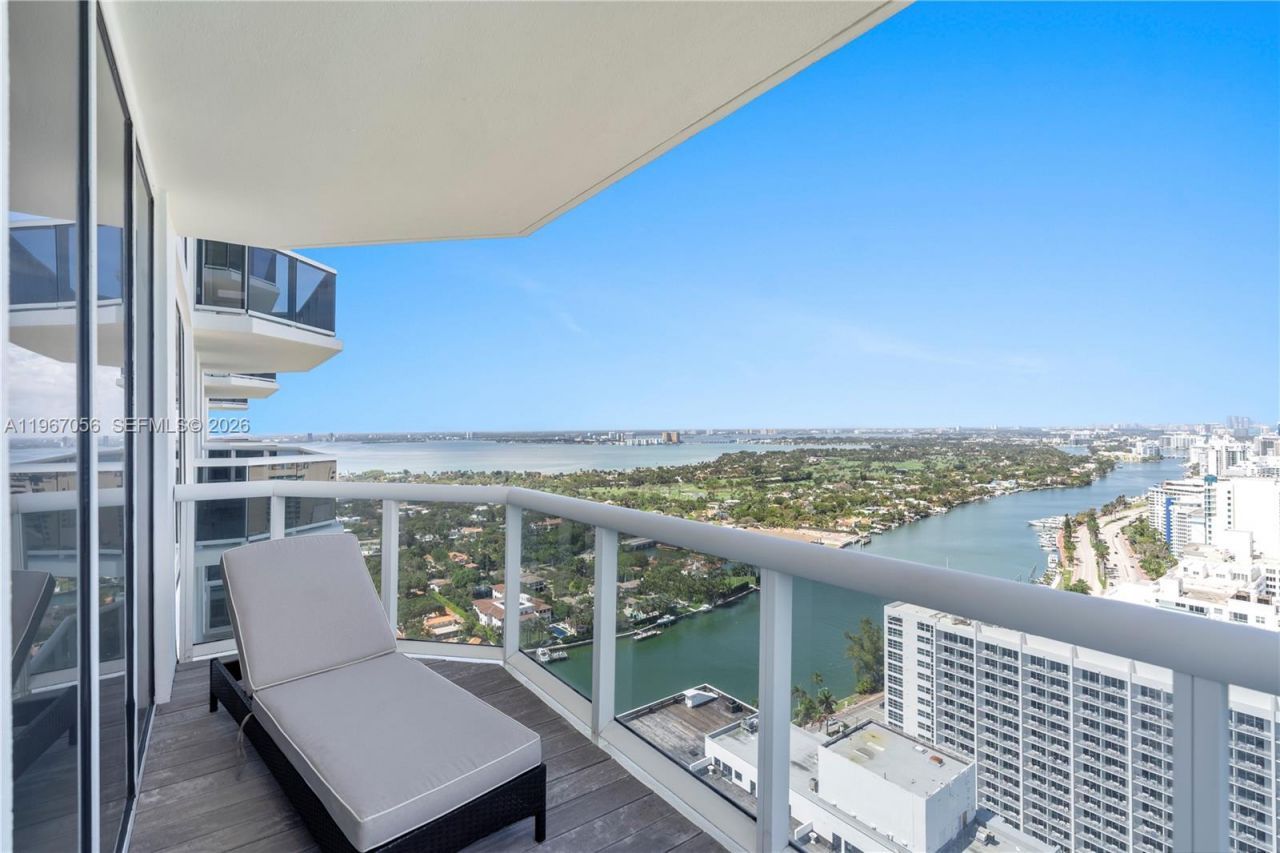 4779 Collins Av , Unit 3701, Miami Beach, FL 33140 Photo