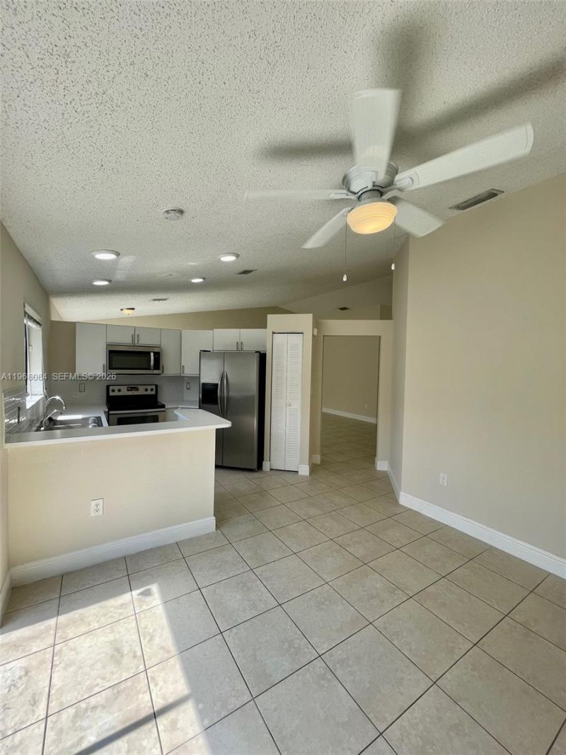 13772 SW 145th Ter , Unit 13772, Miami, FL 33186 Photo