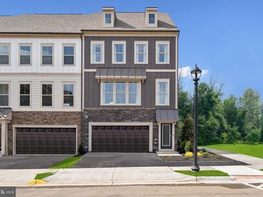 203 CHIANTI TERRACE SE, LEESBURG, VA 20175