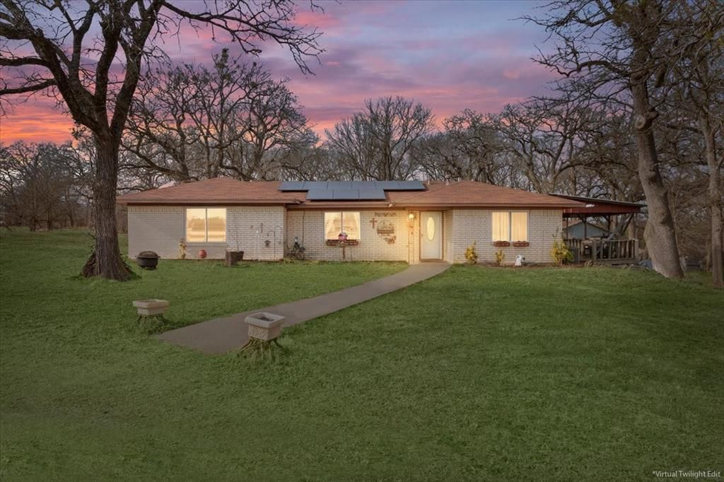 1832 W White Oak Road, West, TX 76691 Main Photo