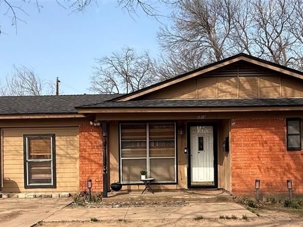 4809 Melinda Drive, Forest Hill, TX 76119