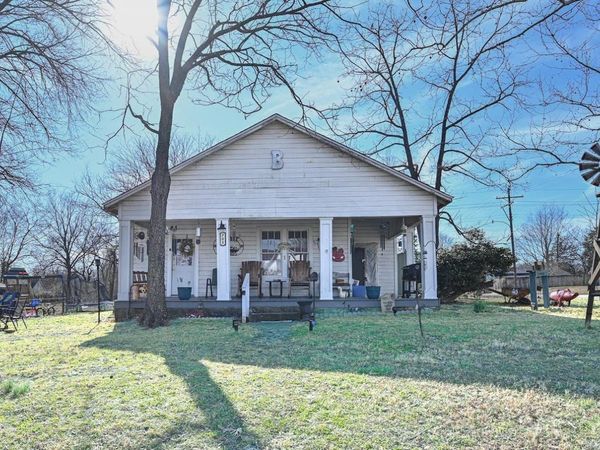 701 Ninth st, Mena, AR 71953