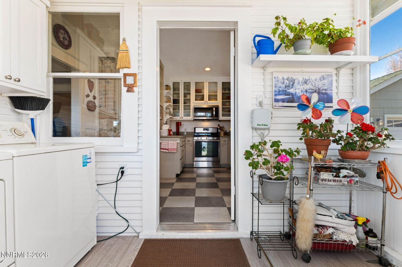 1451 Douglas Avenue, Gardnerville, NV 89410 Photo