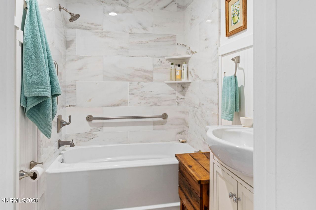 1451 Douglas Avenue, Gardnerville, NV 89410 Photo