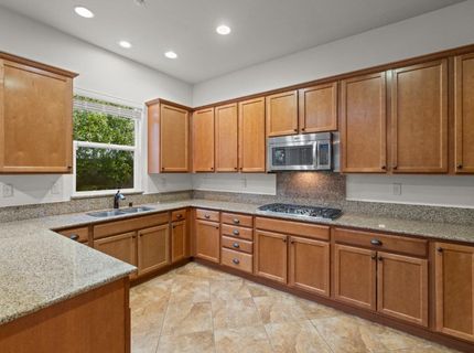 2120 Arlington Dr, Roseville, CA 95747 Photo