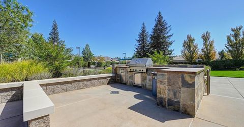 2120 Arlington Dr, Roseville, CA 95747 Photo