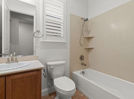 2120 Arlington Dr, Roseville, CA 95747 Photo