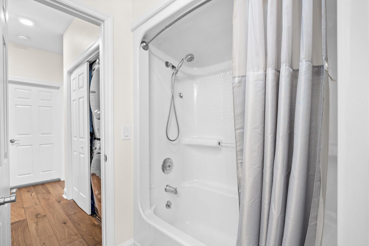 4759 Lightkeepers Way Photo 19