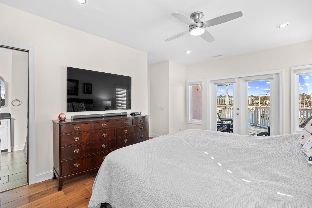 4759 Lightkeepers Way Photo 25