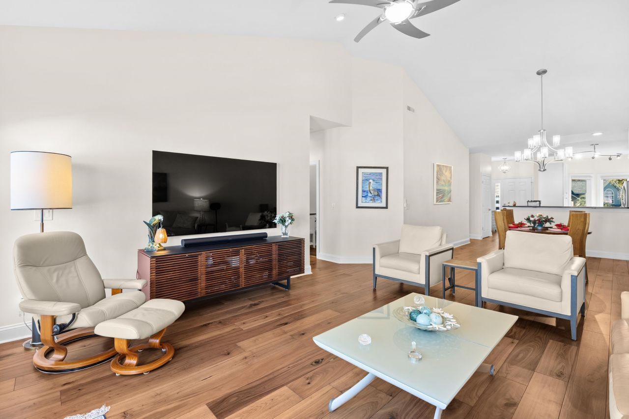 4759 Lightkeepers Way Photo 4