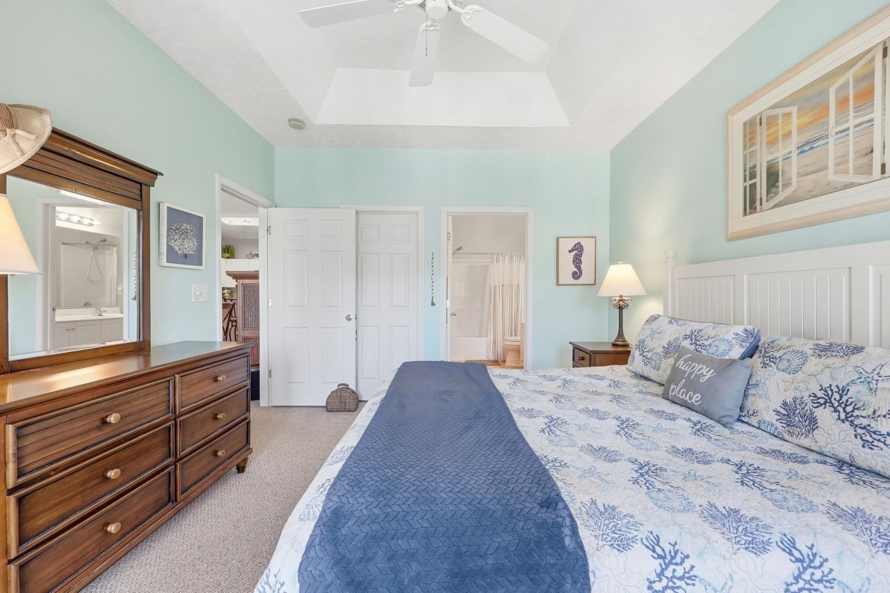 601 Hillside Dr. N  Photo 17