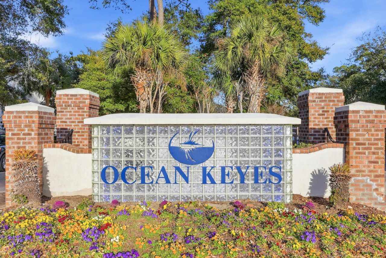 601 Hillside Dr. N  Photo 27