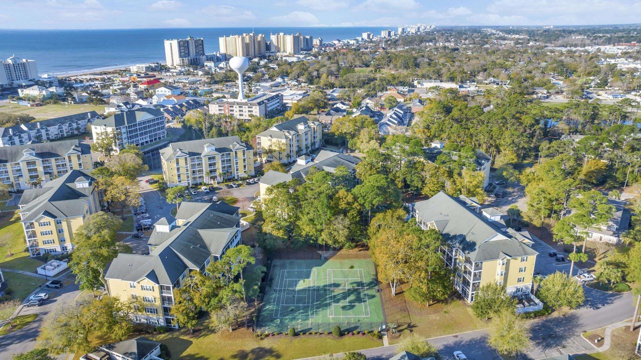 601 Hillside Dr. N  Photo 38