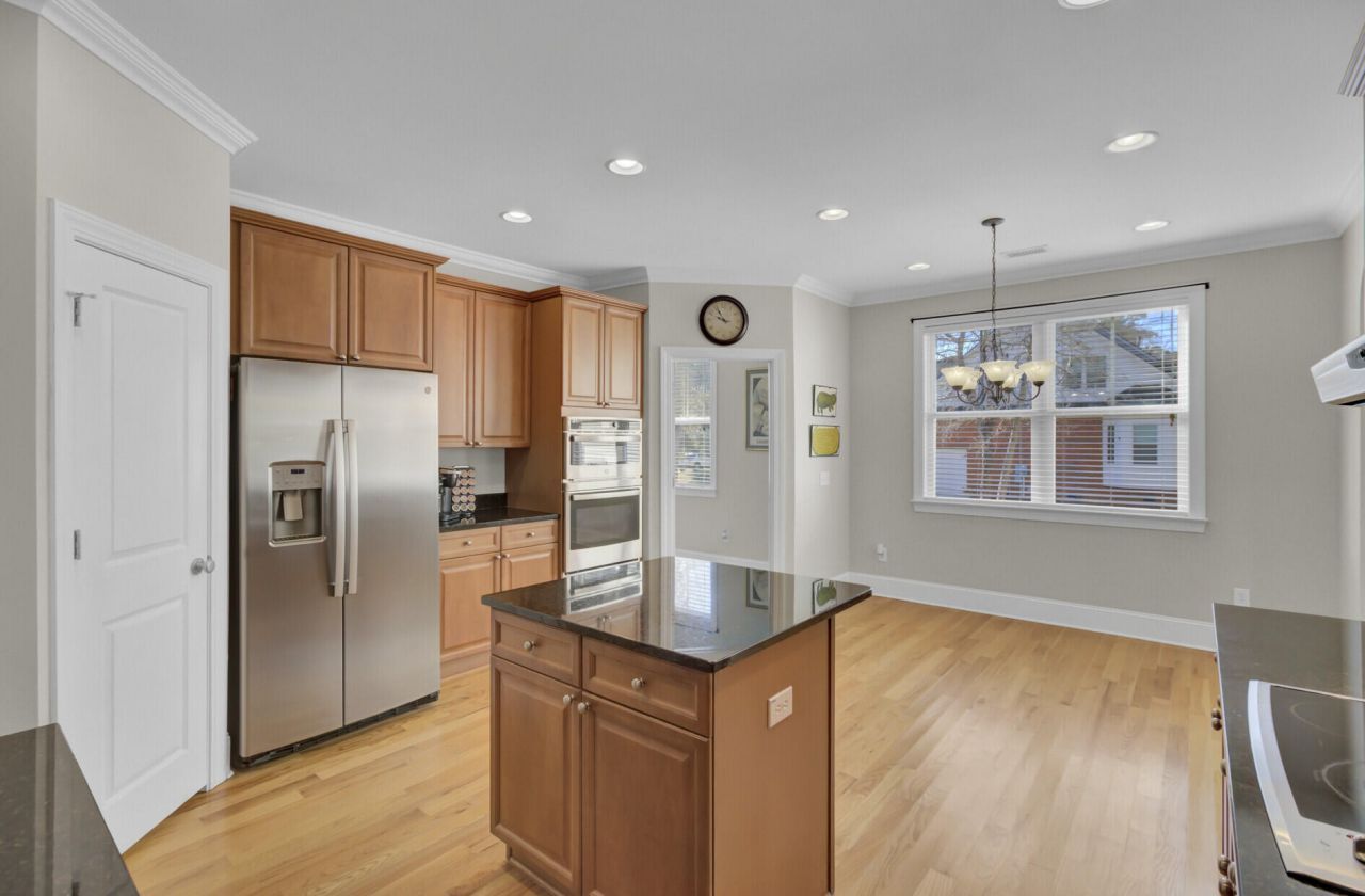 1010 Mount Whitney Drive Photo 19