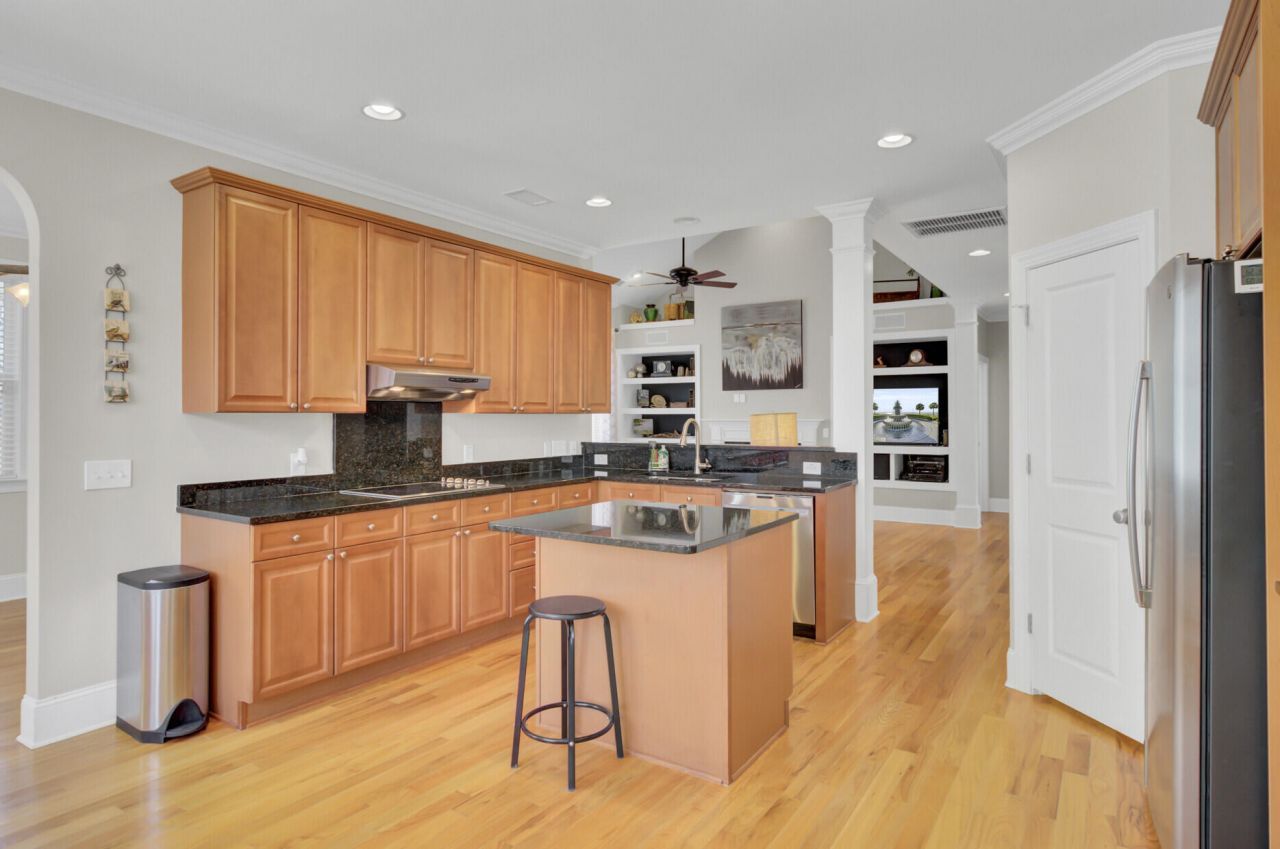 1010 Mount Whitney Drive Photo 20