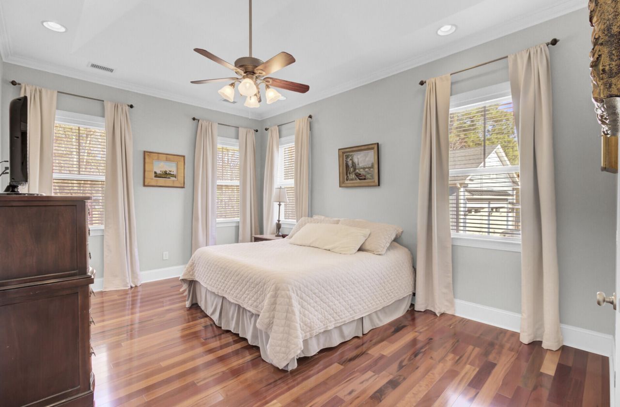 1010 Mount Whitney Drive Photo 27