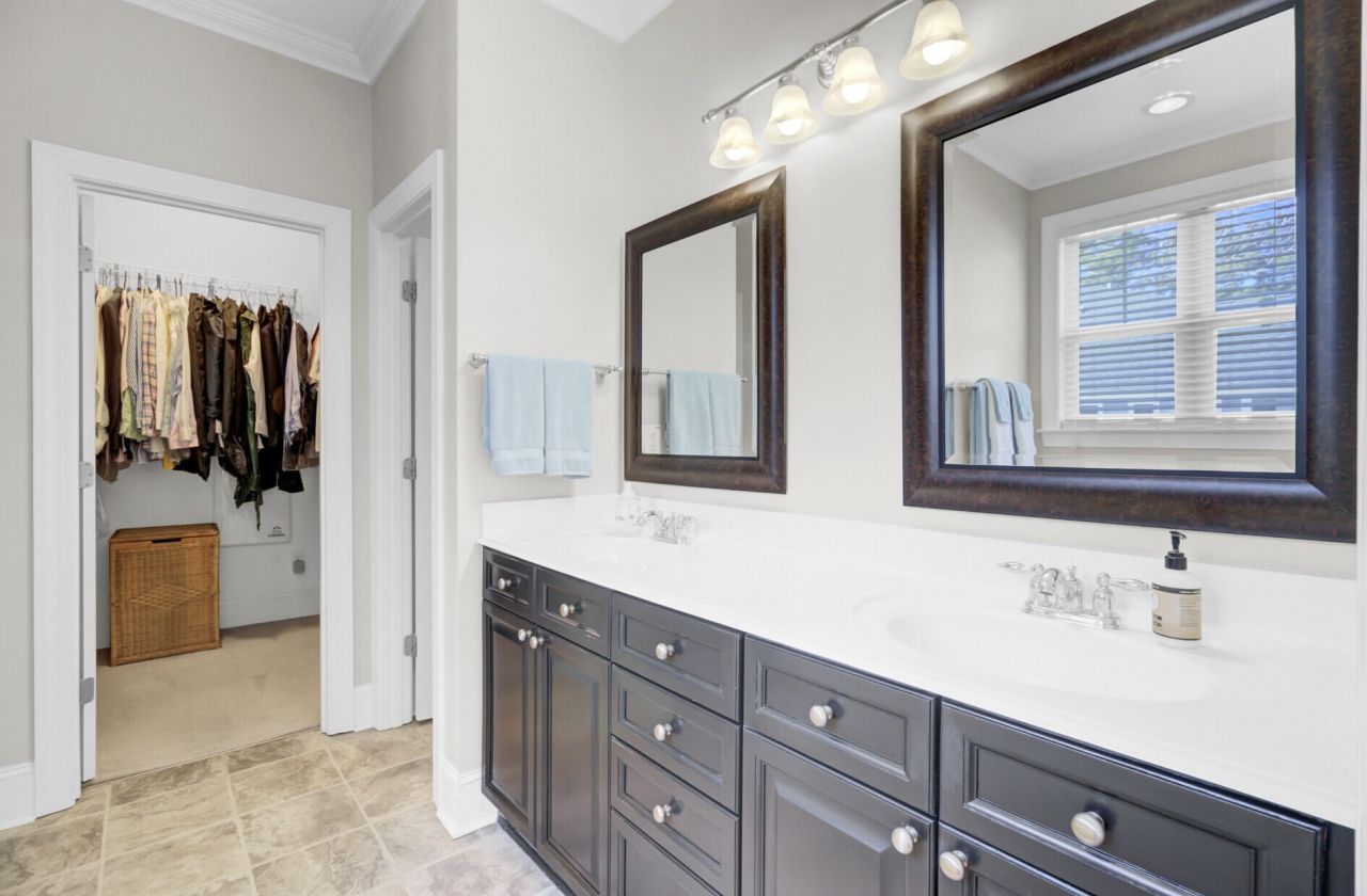 1010 Mount Whitney Drive Photo 32