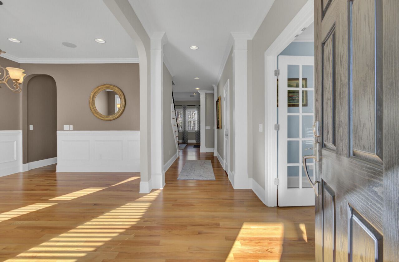 1010 Mount Whitney Drive Photo 6