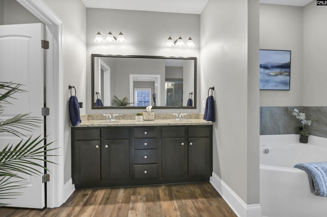 175 Autumn Drive Photo 21