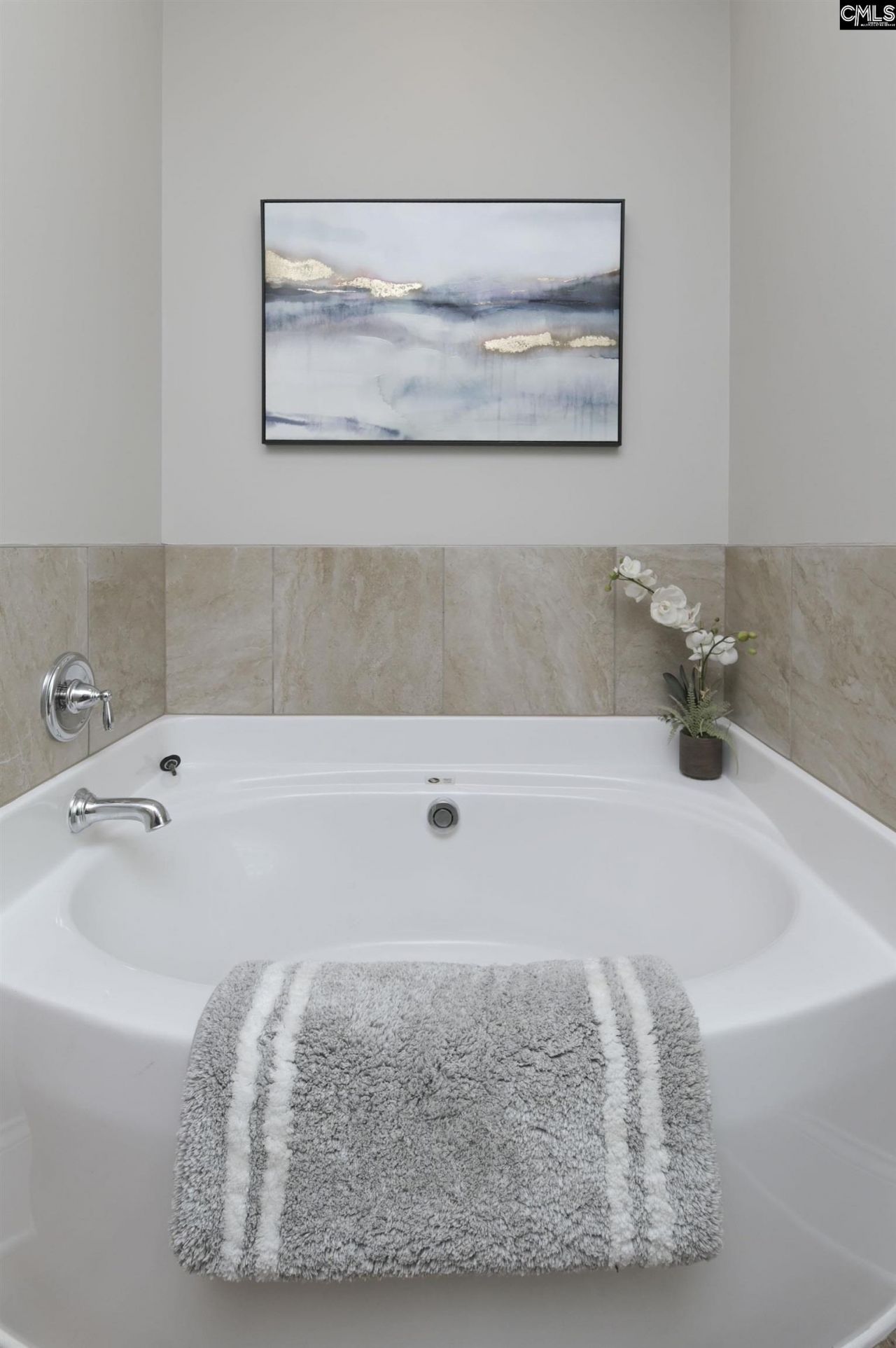 175 Autumn Drive Photo 24