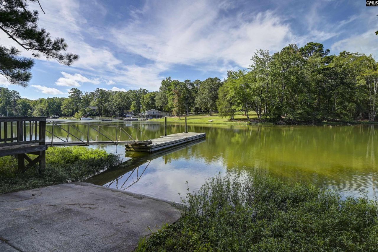 175 Autumn Drive Photo 37