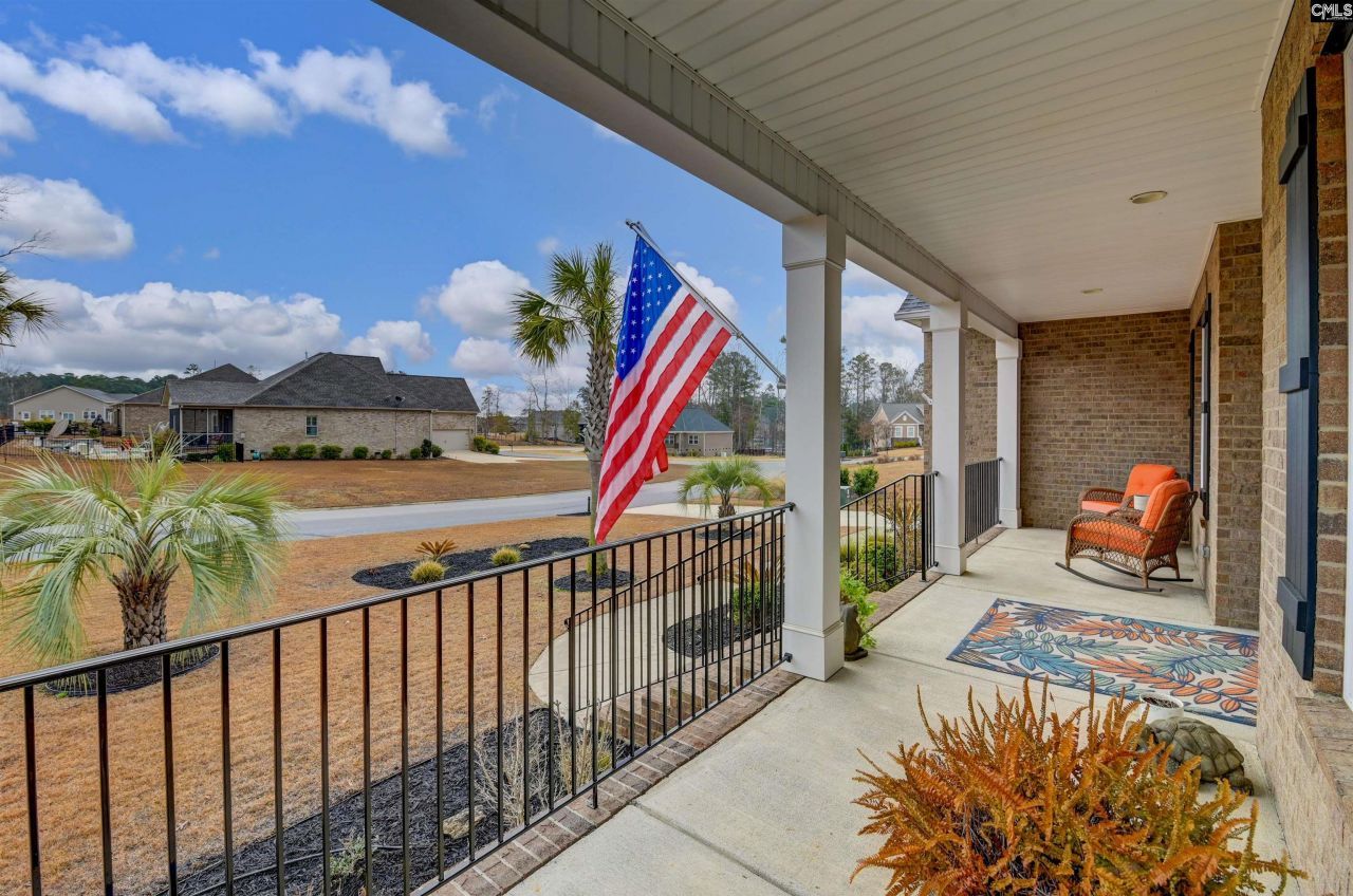 175 Autumn Drive Photo 4