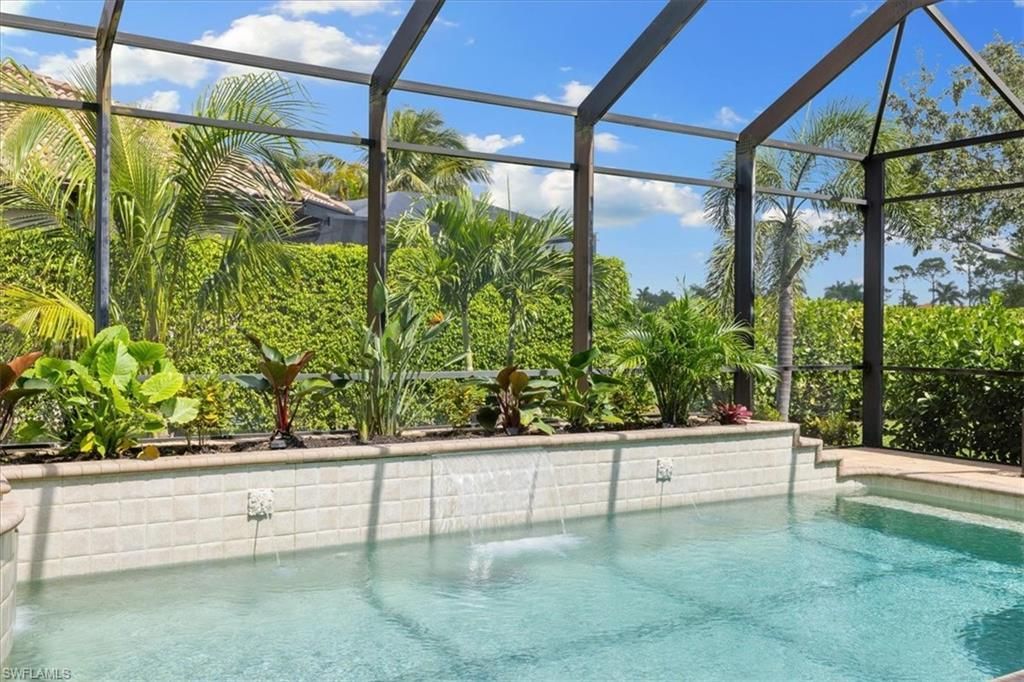 7831 Valencia Ct, Naples, FL 34113 Photo