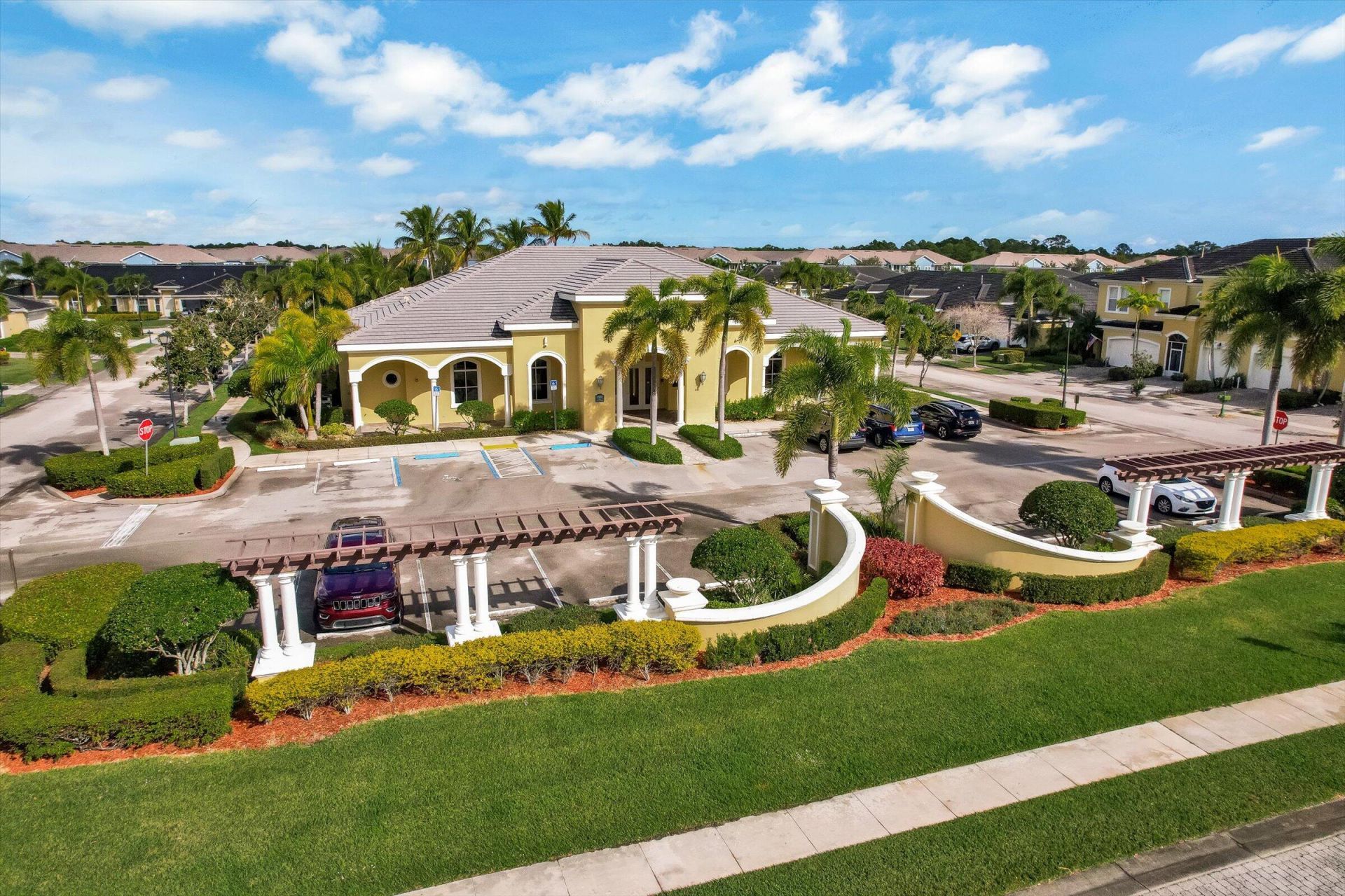 6145 NW Helmsdale Way, Port Saint Lucie, FL 34983 Photo