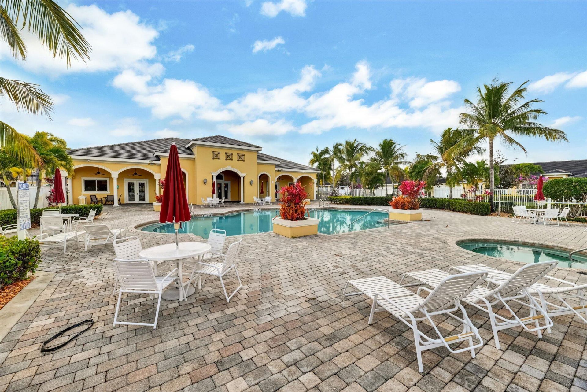 6145 NW Helmsdale Way, Port Saint Lucie, FL 34983 Photo