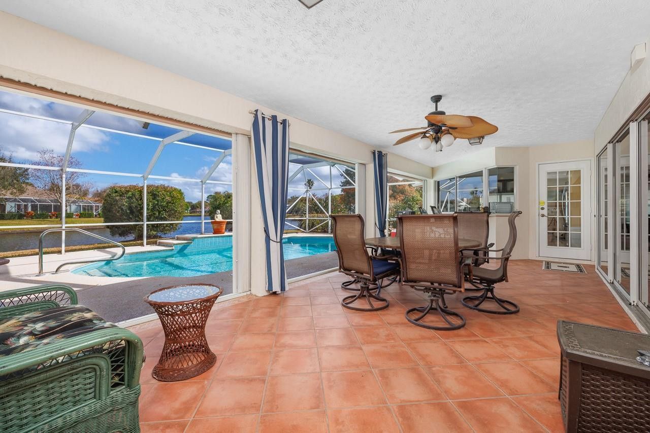 2303 SW Danforth Cir, Palm City, FL 34990 Photo