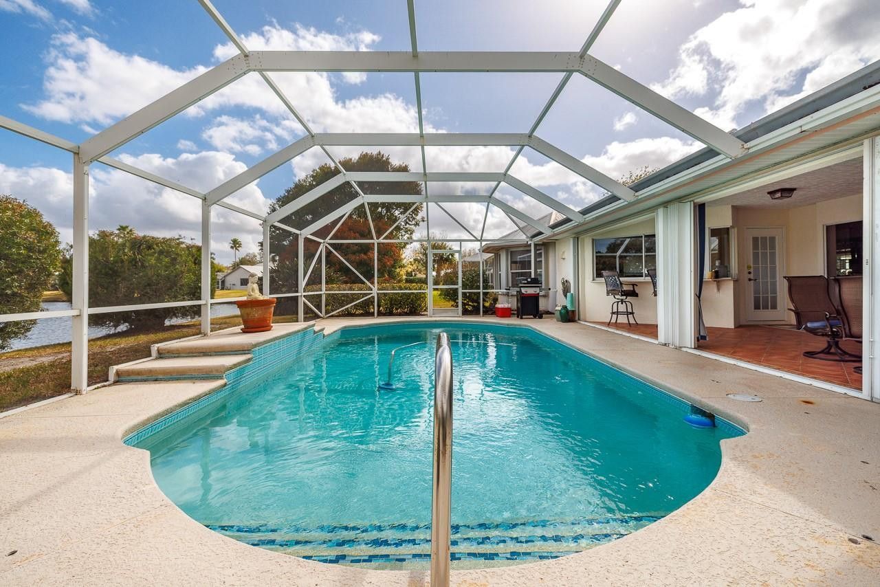 2303 SW Danforth Cir, Palm City, FL 34990 Photo