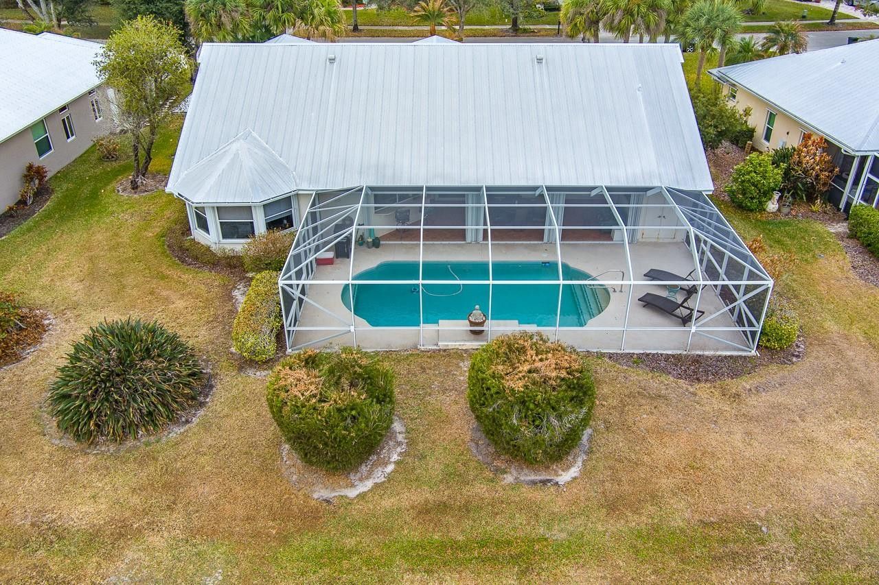 2303 SW Danforth Cir, Palm City, FL 34990 Photo