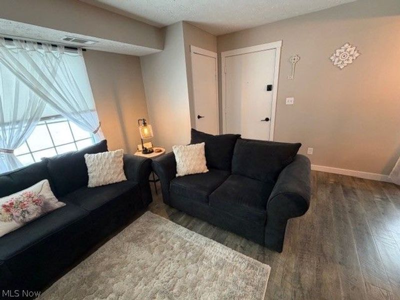 3159 Ivy Hill Circle, Unit B, Cortland, OH 44410 Photo 12