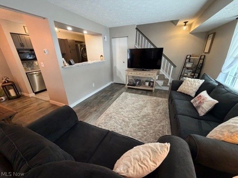 3159 Ivy Hill Circle, Unit B, Cortland, OH 44410 Photo 14