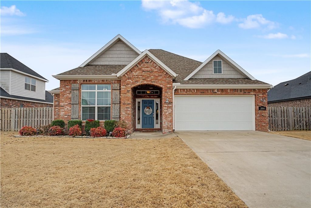 2014 W Broadway Place, Rogers, AR 72758 Main Photo