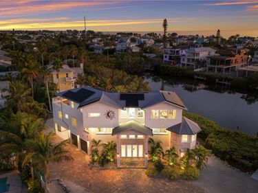 313 HAMMOCK CIRCLE, ANNA MARIA, FL 34216