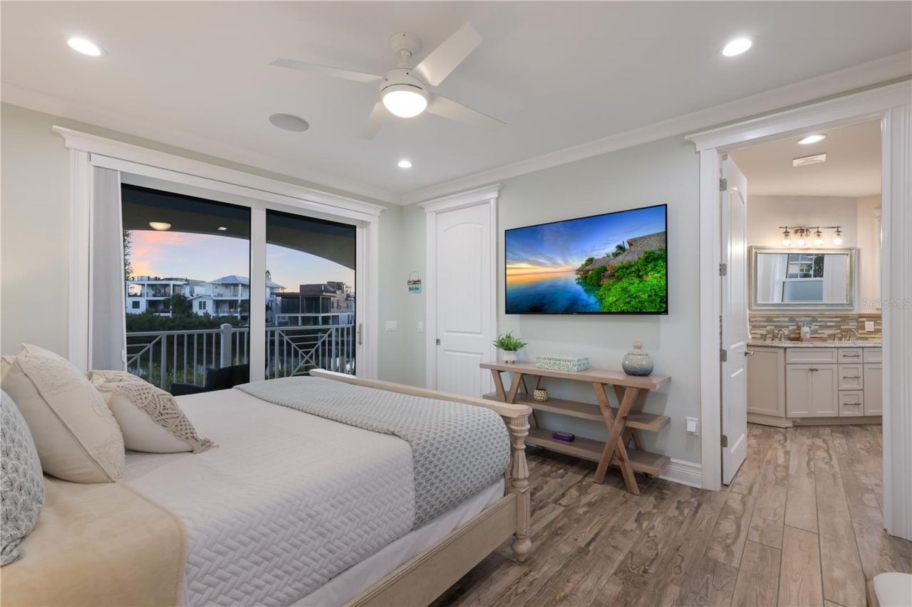 313 Hammock Circle, Anna Maria, FL 34216 Photo