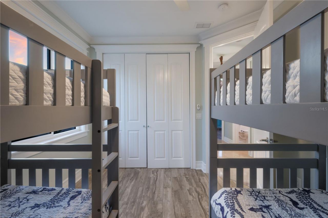 313 Hammock Circle, Anna Maria, FL 34216 Photo