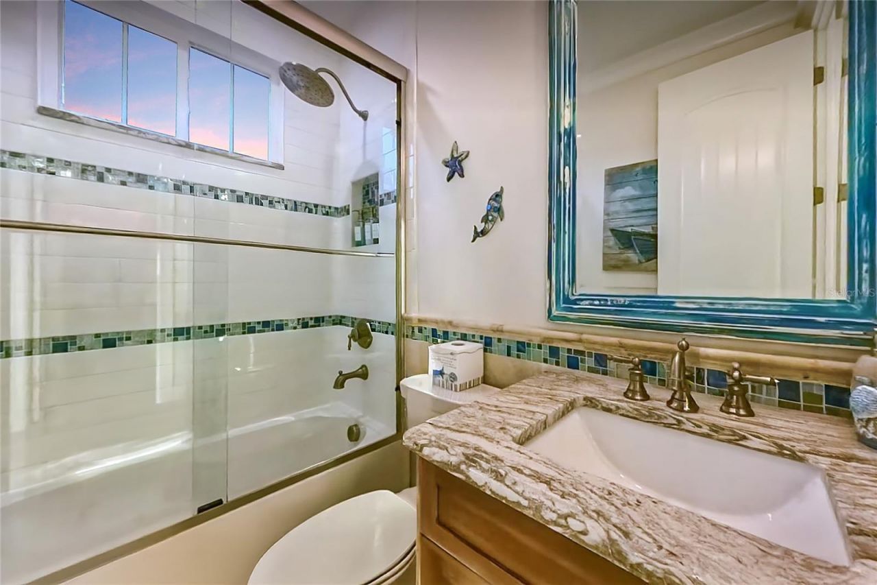 313 Hammock Circle, Anna Maria, FL 34216 Photo