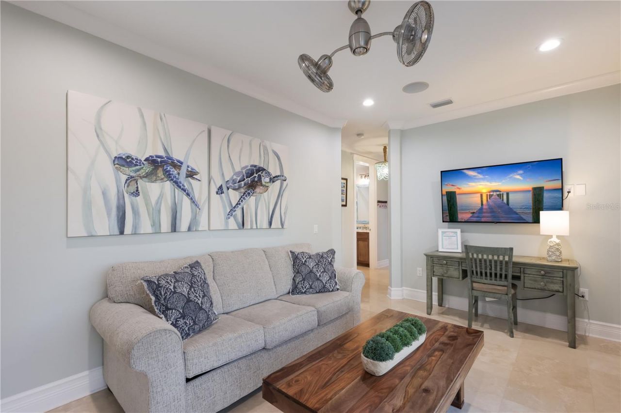 313 Hammock Circle, Anna Maria, FL 34216 Photo