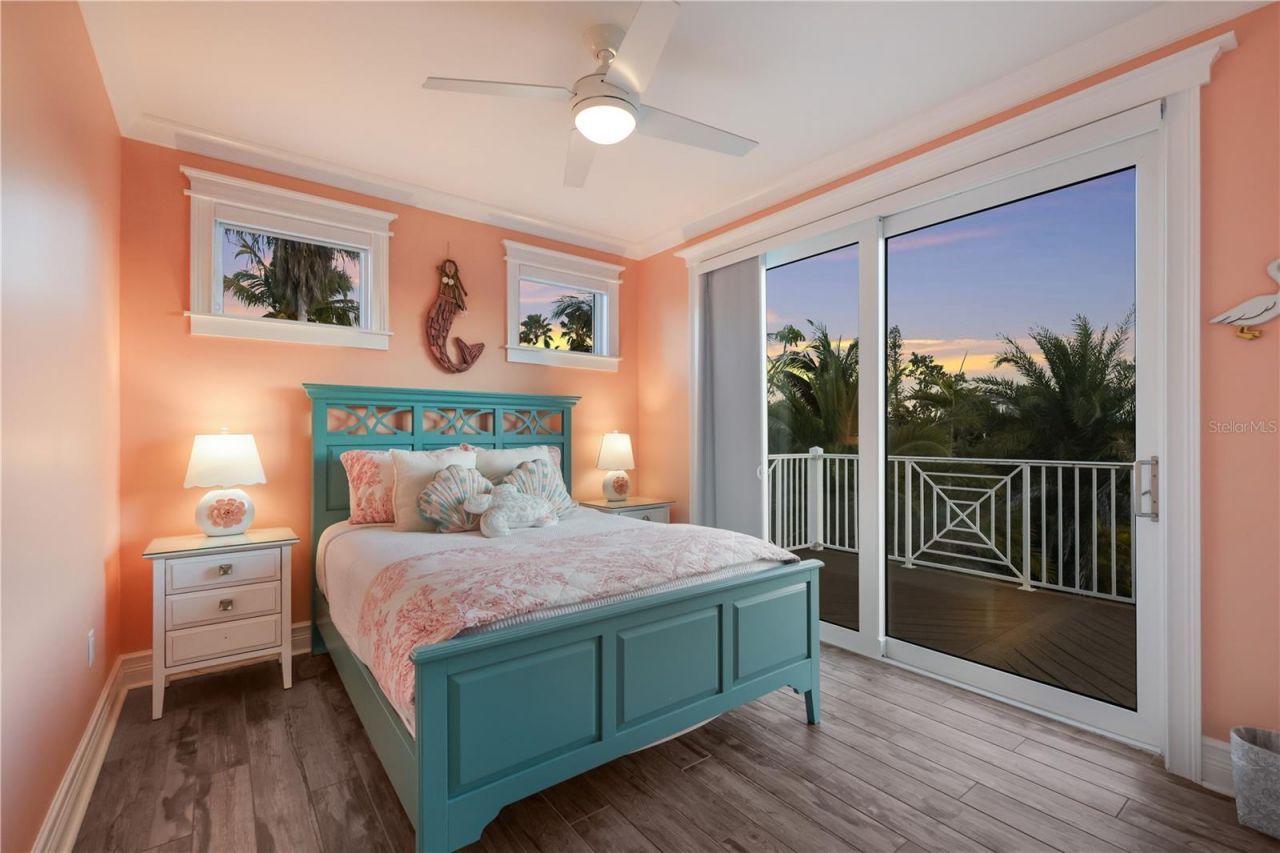 313 Hammock Circle, Anna Maria, FL 34216 Photo